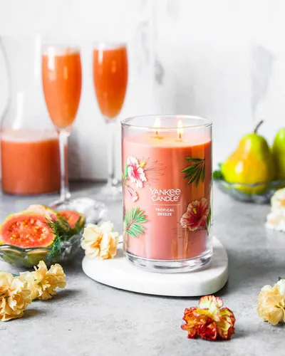 Lifestyle Images for Yankee Candle 28