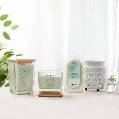 Lifestyle Images for Yankee Candle 6