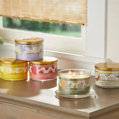 Lifestyle Images for Yankee Candle 7