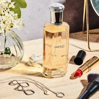 Lifestyle Images for Yardley 5