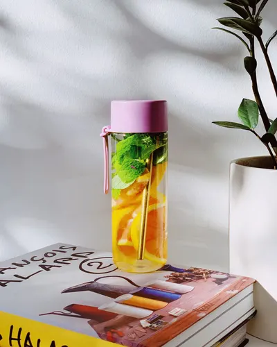 Lifestyle Images for frank green 23
