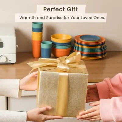 Suggests the product as a warm and surprising gift for loved ones during the holiday season.