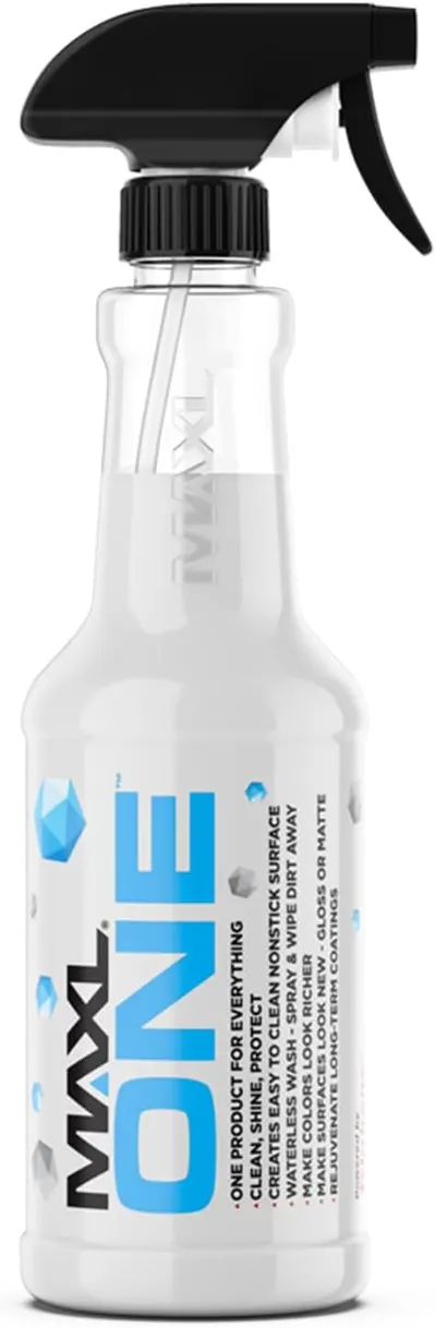 Secondary Images for MAXLONE™ 20oz Car Spray with Triphene®