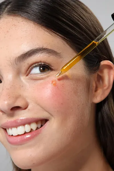 Secondary Images for Cliganic 100% Pure Vitamin E Oil for Skin