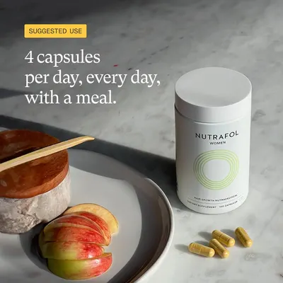 Provides clear instructions on how to take the supplement, specifying the recommended dosage of 4 capsules per day with a meal.
