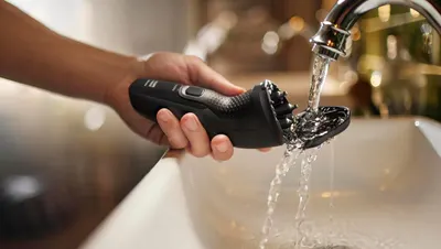 Demonstrates the product's waterproof capability, reassuring customers that it can be safely used in wet environments.