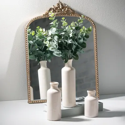 Showcases how the product can be used to create an elegant and stylish home environment.