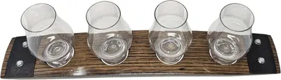 Shows the complete set of glassware and serving tray included in the product, helping customers understand what they will receive.