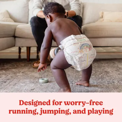 Emphasizes the diaper's ability to stay in place during active play, providing parents peace of mind.