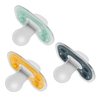 Shows that the product comes in different color variations, giving customers choice and highlighting product range.