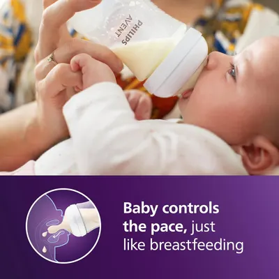 Highlights that the bottle allows the baby to control the pace of feeding, mimicking natural breastfeeding.