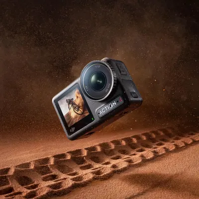 Demonstrates the camera's ability to withstand dusty, sandy conditions, implying it's ideal for rugged outdoor use.