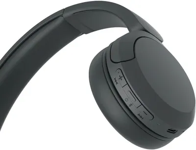 Highlights the location and layout of control buttons on the headphones to show ease of use and functionality.