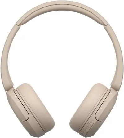 Shows a clear, unobstructed view of the headphones to give shoppers a detailed look at the product's design and color.