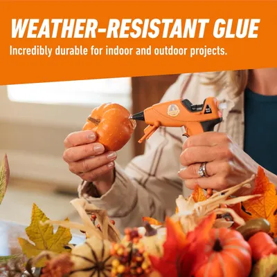 Highlights the glue's durability for both indoor and outdoor use, emphasizing its versatility in various projects.