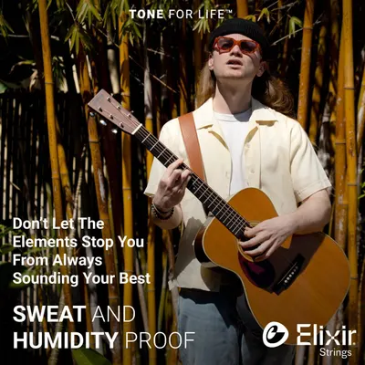 Communicates that the guitar strings are resistant to sweat and humidity, ensuring consistent performance in challenging environmental conditions.