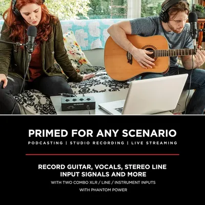 Demonstrates the versatility of the audio interface by showing it can be used for multiple scenarios including podcasting, studio recording, and live streaming.