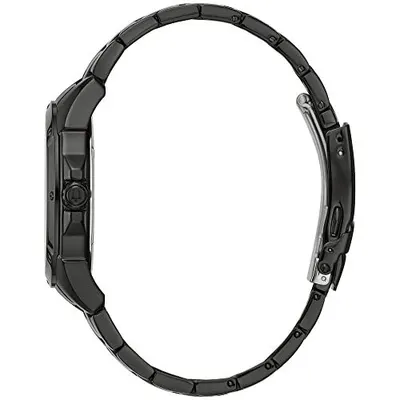 Provides a clean, catalog-style view of the watch from the side profile to show its design, case thickness, and band structure without distractions.