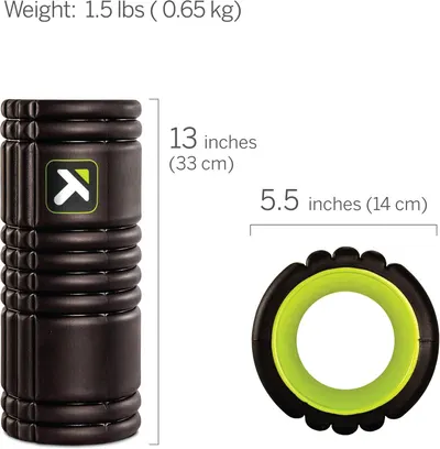 Communicates the exact physical dimensions and weight of the foam roller to help shoppers understand its size and portability before purchase.