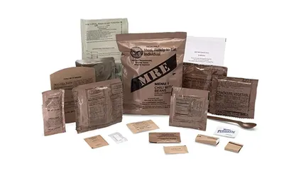 Shows all the items included in the MRE (Meal Ready-to-Eat) package, including the main meal, crackers, condiments, utensils, and accessories, to help shoppers understand the full value and…