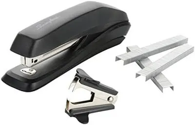 Shows the customer everything included in the purchase: a full-size stapler, a mini staple remover, and staple refills, demonstrating the complete value of the bundle.