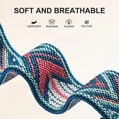 Communicates multiple material benefits of the product to reassure shoppers about its comfort, ease of care, durability, and quick-drying properties.