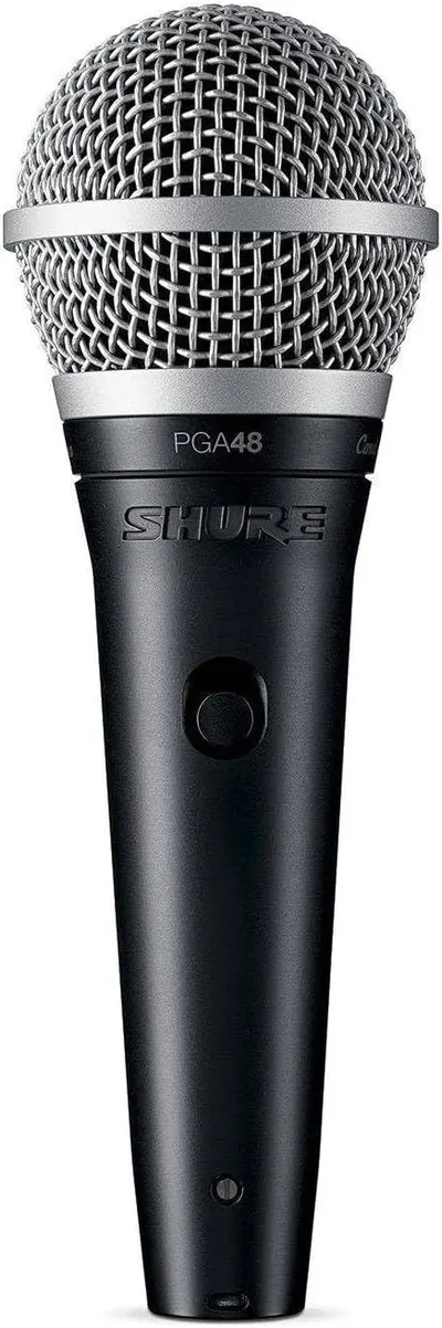 Provides a clean, catalog-style view of the microphone on a white background with no text or design elements, allowing shoppers to see the product clearly.