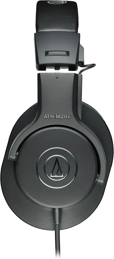 Provides a clean, catalog-style view of the headphones showing the product design, model number, and brand logo without distractions.