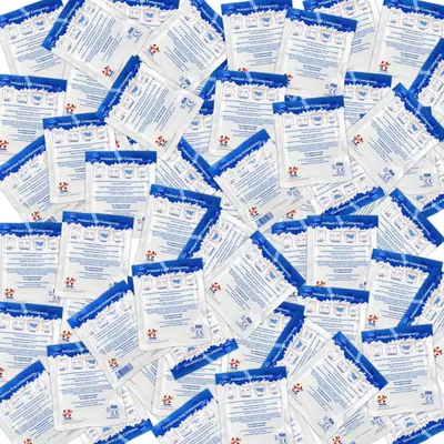 Demonstrates how to properly use the instant cold compress product through illustrated sequential steps, helping shoppers understand the activation and application process.