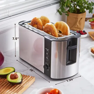 Shows the exact physical dimensions of the toaster (7.5" height, 15" width, 7.25" depth) to help shoppers understand if it will fit on their countertop.