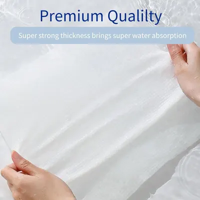 Communicates the premium quality and superior water absorption capability of the product, emphasizing its thick construction as a key benefit.