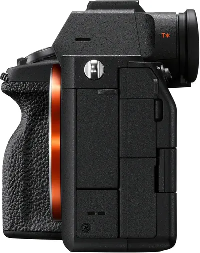 Provides a clear, distraction-free view of the camera body from the side angle, allowing shoppers to see the physical design, grip texture, button layout, and build quality.