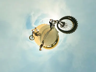 Showcases the product in an exciting real-world outdoor environment to appeal to adventure-seeking customers and demonstrate the product's use in action sports contexts.