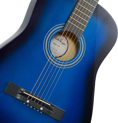 Provides a clean, catalog-style view of the guitar to show its color, finish, and overall appearance without distractions.