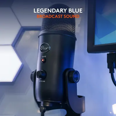 Highlights the microphone's professional-grade broadcast sound quality to appeal to content creators and streamers seeking premium audio performance.