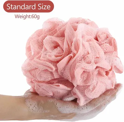 Communicates the physical weight specification of the product (60g) to help shoppers understand the size and heft of the loofah they will receive.