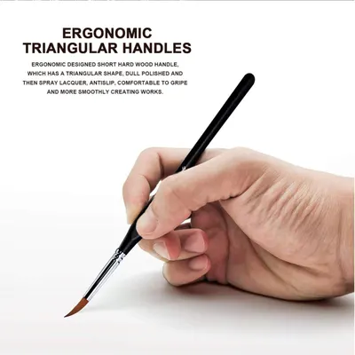 Highlights the physical design of the triangular handle, explaining its ergonomic shape, hardwood construction, and anti-slip features to demonstrate comfort and control during use. Communicates the…