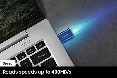 Communicates the high-speed data transfer capability of the Samsung portable SSD to reassure shoppers of fast file access and transfer times. Highlights the product's speed benefit in a clean,…