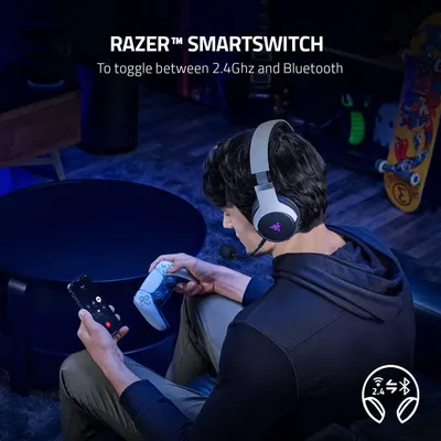 Highlights the Razer SmartSwitch feature that allows users to seamlessly toggle between 2.4GHz wireless and Bluetooth connectivity modes, emphasizing versatility and convenience for gaming across…