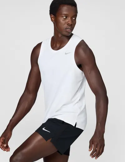 Demonstrates the product being worn in a real-world athletic context to help shoppers visualize fit, style, and how the apparel looks on a body in motion.