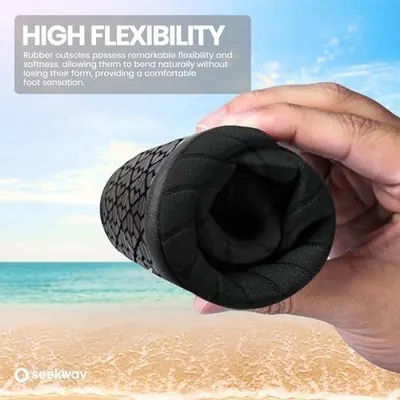 Demonstrates the rubber outsole's remarkable flexibility and softness, reassuring shoppers that the product provides comfortable, natural movement and a pleasant foot sensation.