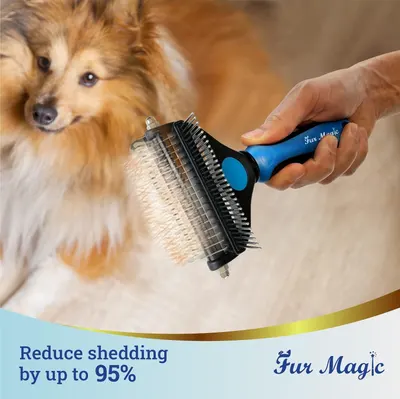 Communicates the product's effectiveness by highlighting a quantifiable performance claim (95% shedding reduction) to reassure pet owners of the grooming tool's superior results. Demonstrates the…