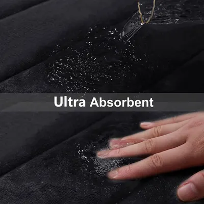 Demonstrates the mat's ultra-absorbent capability by showing water being poured and absorbed, reassuring shoppers that the mat quickly soaks up moisture.