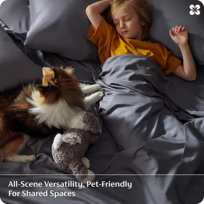 Highlights the product's pet-friendly design and versatility for households with pets and children.