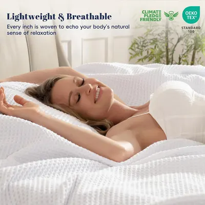 Communicates the product's lightweight and breathable qualities for natural relaxation, while also showcasing eco-friendly certifications to reassure…
