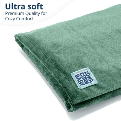 Highlights the ultra-soft, premium quality material of the product to reassure shoppers of cozy comfort and superior craftsmanship.