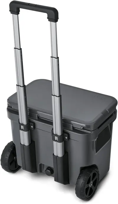 Displays the complete wheeled cooler product on a white background with no text or overlays.
