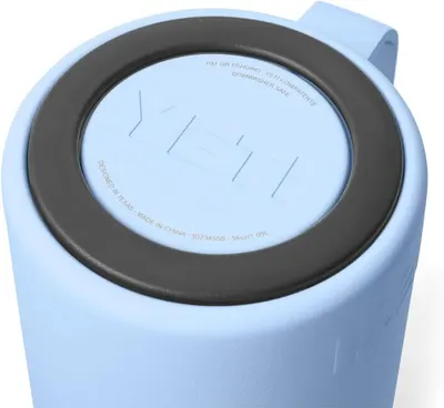 Highlights that the product is dishwasher safe by showing the bottom of the mug with the dishwasher safe marking, reassuring shoppers about easy cleaning and…