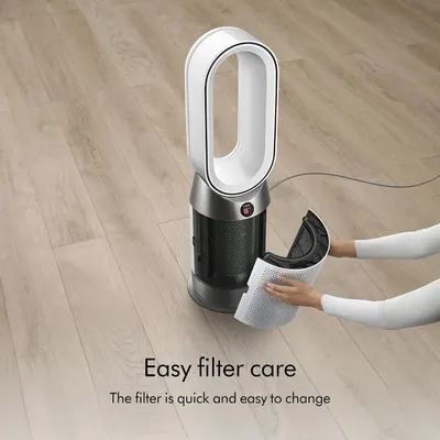 Demonstrates the simple, user-friendly filter maintenance process to reassure customers that upkeep is quick and hassle-free.