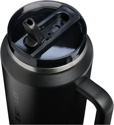 Shows the internal structure and mechanism of the flip straw lid to help shoppers understand how the lid works and its design quality.